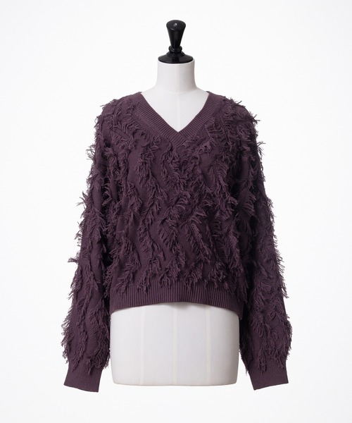 STRAWBERRY-FIELDS（ストロベリーフィールズ）の「ジオフリンジニット_ランダムフリンジVネックニット（ニット/セーター・レディース・ブラック/ブラウン・2）」の11枚目の写真