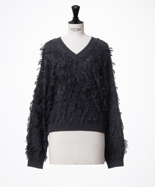 STRAWBERRY-FIELDS（ストロベリーフィールズ）の「ジオフリンジニット_ランダムフリンジVネックニット（ニット/セーター・レディース・ブラック/ブラウン・2）」の12枚目の写真