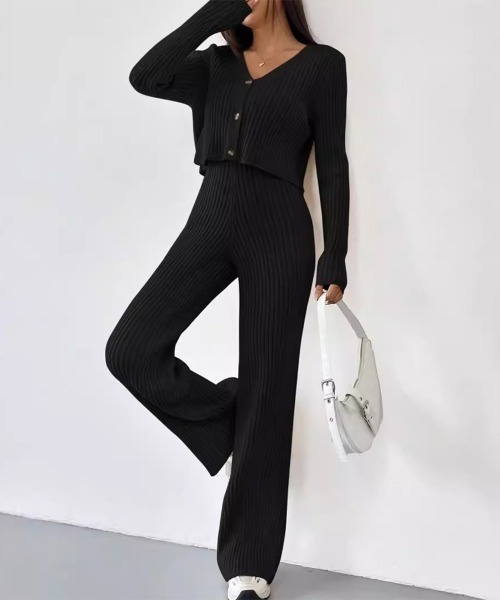 Miniministore(ミニミニストア)の「ニットセットアップ トップス パンツ(セットアップ・レディース・ブラック/ベージュ・L/S/M)」の8枚目の写真