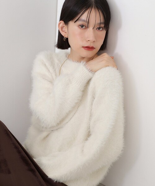 THE SHOP TK （ザ ショップ ティーケー ）の「着るたびときめく ふんわりフェザーシャギーニット（ニット/セーター・レディース・サックスブルー/アイボリー/イエロー系その他/ベージュ・13/12）」の2枚目の写真