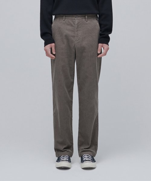 MUSINSA STANDARD（ムシンサスタンダード）の「レギュラーフィットコーデュロイパンツ[トープ]（その他パンツ・メンズ・その他・26/27/28/29/38/36/34/32/30/31/33）」の2枚目の写真