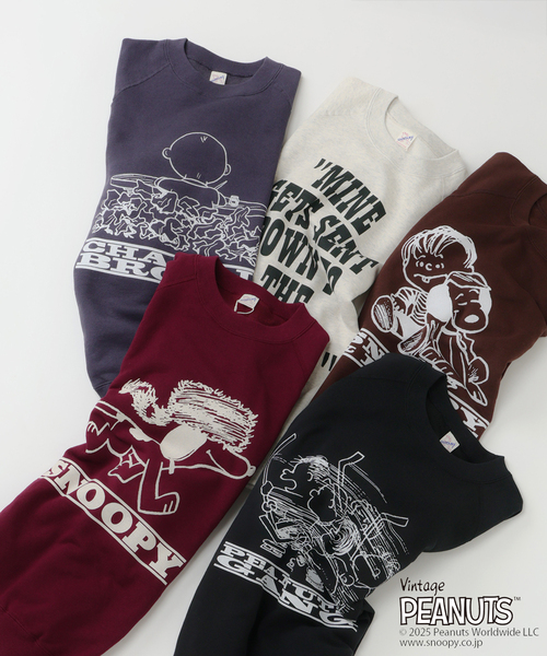 Vintage PEANUTS(ビンテージピーナッツ)の「PEANUTS / ピーナッツ 別注 FANTASY A&G INC プリント スウェット HOLIDAY(スウェット・メンズ・ブラック/アイボリー/ブラウン/ネイビー/レッド・MEDIUM/LARGE/X-LARGE)」の8枚目の写真