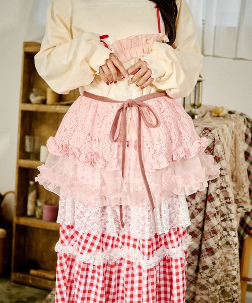 kutir(クティール)の「【クティールとレトロ】マルチウェイボリュームレースフリル(付け襟・レディース・オレンジ/ベージュ/ピンク/オフホワイト・FREE)」の3枚目の写真