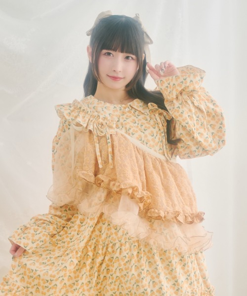 kutir(クティール)の「【クティールとレトロ】マルチウェイボリュームレースフリル(付け襟・レディース・オレンジ/ベージュ/ピンク/オフホワイト・FREE)」の5枚目の写真