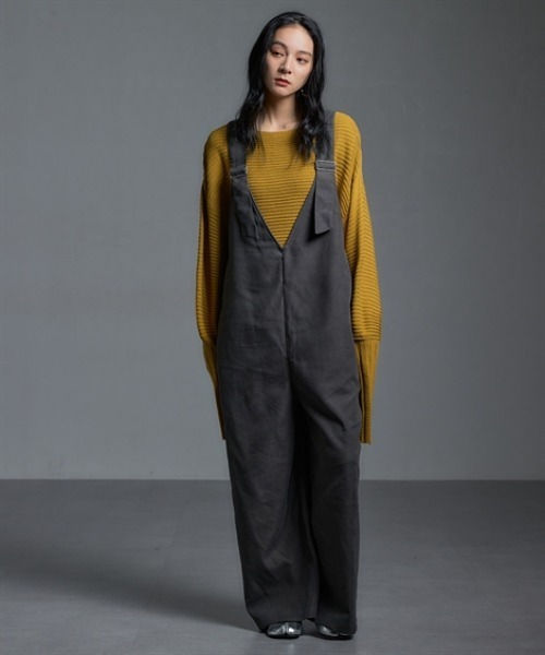 Soiunique（スワユニーク）の「V開きゆったりサイズオールインワン ［Soiunique］（つなぎ/オールインワン・レディース・チャコール/ブラック・M～Ｌ/L～LL）」の18枚目の写真
