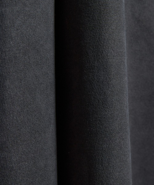 Soiunique（スワユニーク）の「V開きゆったりサイズオールインワン ［Soiunique］（つなぎ/オールインワン・レディース・チャコール/ブラック・M～Ｌ/L～LL）」の22枚目の写真