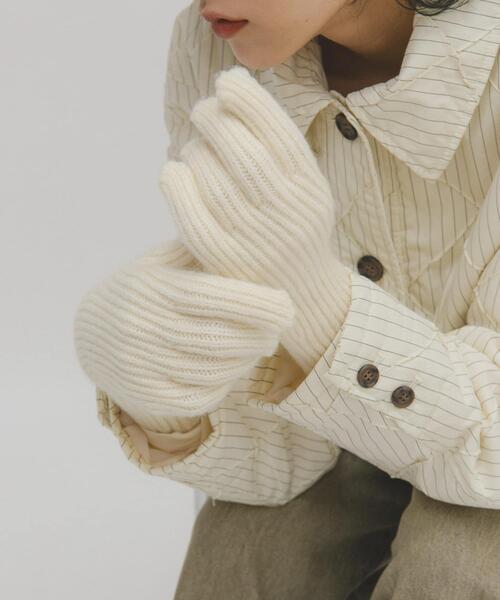 KBF（ケイビーエフ）の「リブニットグローブ（手袋・レディース・アイボリー/ライトブルー/ブラウン・ONE）」の5枚目の写真