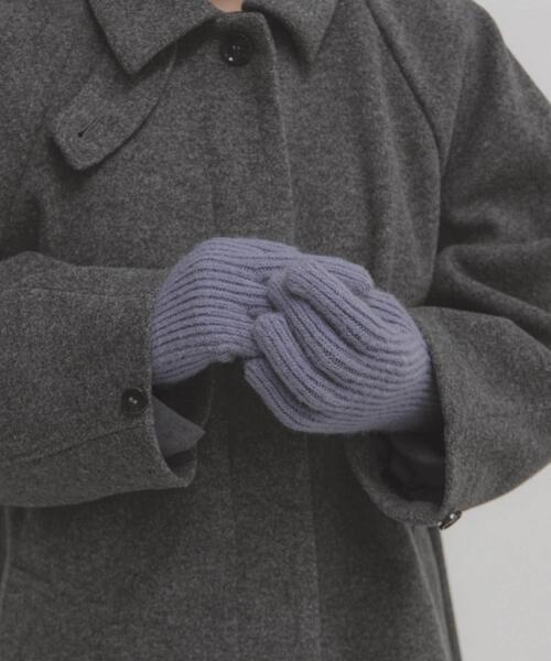 KBF（ケイビーエフ）の「リブニットグローブ（手袋・レディース・アイボリー/ライトブルー/ブラウン・ONE）」の12枚目の写真