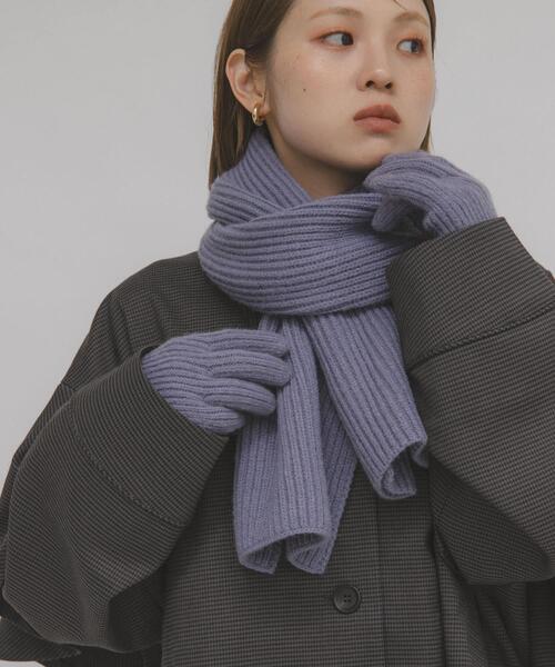 KBF（ケイビーエフ）の「リブニットグローブ（手袋・レディース・アイボリー/ライトブルー/ブラウン・ONE）」の14枚目の写真