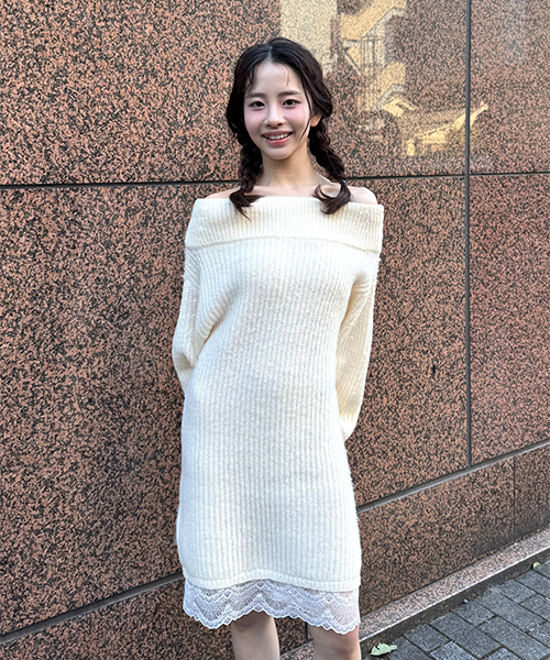Mi-je(ミジェ)の「裾レースニットワンピース【韓国ファッション】(ワンピース・レディース・ピンク/アイボリー・F)」の6枚目の写真