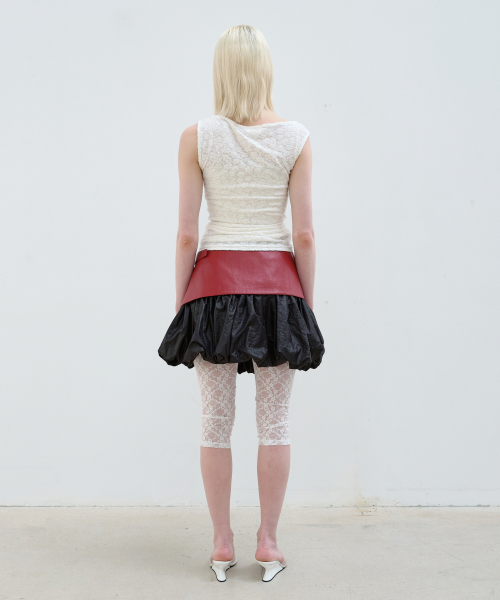 AOPT(アオプト)の「FLORAL UNBALANCE SLEEVELESS TOP - IVORY(Tシャツ/カットソー・レディース・その他・SMALL/MEDIUM)」の6枚目の写真