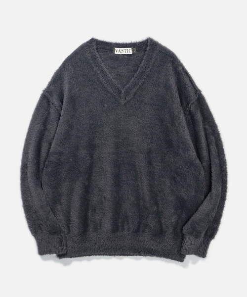 VASTIC(バスティック)の「ヘアリーリバースVネックニット_チャコール(ニット/セーター・メンズ・その他・MEDIUM/LARGE)」の2枚目の写真