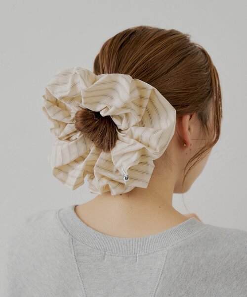 Chico（チコ）の「ストライプBIGシュシュ（シュシュ・レディース・ピンク/ブルー/ベージュ・FREE）」の8枚目の写真