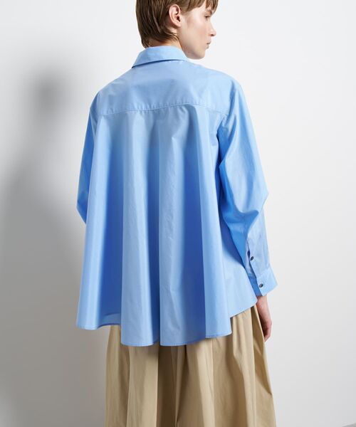 LANVIN en Bleu（ランバンオンブルー）の「シルキータイプライターフレアシャツ（シャツ/ブラウス・レディース・ブルー/オフホワイト・38）」の15枚目の写真