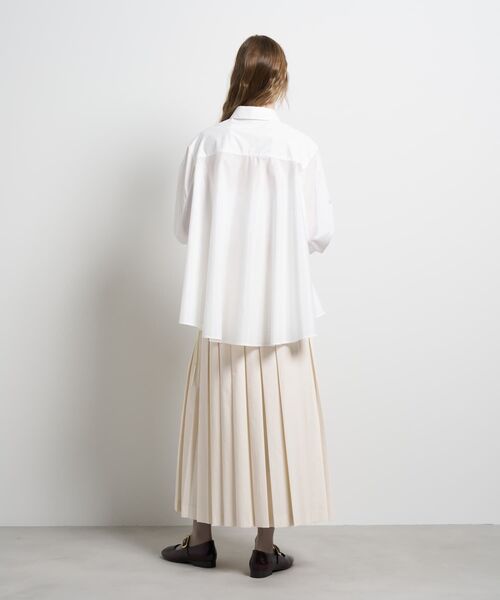 LANVIN en Bleu（ランバンオンブルー）の「シルキータイプライターフレアシャツ（シャツ/ブラウス・レディース・ブルー/オフホワイト・38）」の3枚目の写真