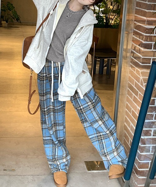 Miniministore(ミニミニストア)の「フリル リブニットトップス クルーネック(ニット/セーター・レディース・ホワイト/ブラック/ライトブルー/アイボリー/グレー・FREE)」の18枚目の写真