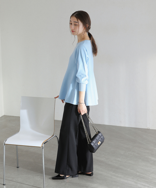 La TOTALITE(ラトータリテ)の「【洗える】ウォッシャブルペプラムニットプルオーバー(ニット/セーター・レディース・ホワイト/ネイビー/サックスブルー・FREE)」の20枚目の写真