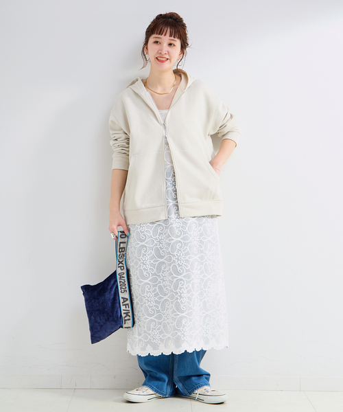 B.C STOCK（ベーセーストック）の「ウォッシャブル / ラメ裏毛オープンフーディ（パーカー・レディース・グレー/アイボリー・FREE）」の5枚目の写真