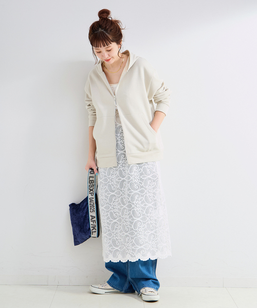 B.C STOCK（ベーセーストック）の「ウォッシャブル / ラメ裏毛オープンフーディ（パーカー・レディース・グレー/アイボリー・FREE）」の6枚目の写真