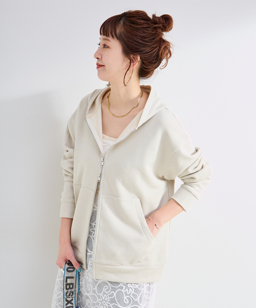 B.C STOCK（ベーセーストック）の「ウォッシャブル / ラメ裏毛オープンフーディ（パーカー・レディース・グレー/アイボリー・FREE）」の10枚目の写真