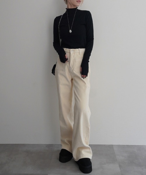 Rashik（ラシク）の「コーデュロイ起毛フレアパンツ（その他パンツ・レディース・ブラウン/ブラック/アイボリー・M/S）」の6枚目の写真