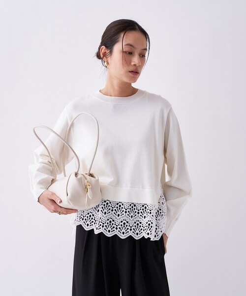 cloenc(クロエンス)の「【手洗い可】レースドッキングニットプルオーバー(ニット/セーター・レディース・ホワイト系7/グリーン系5/ブラック系4・02)」の2枚目の写真