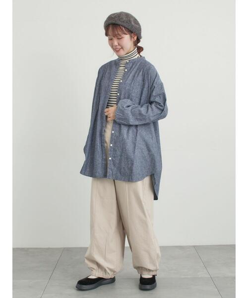 Samansa Mos2（サマンサ モスモス）の「【M/Lサイズ】センターピンタック裾ギャザーパンツ（その他パンツ・レディース・チャコールグレー/ベージュ/ネイビー/イエロー・M/L）」の9枚目の写真