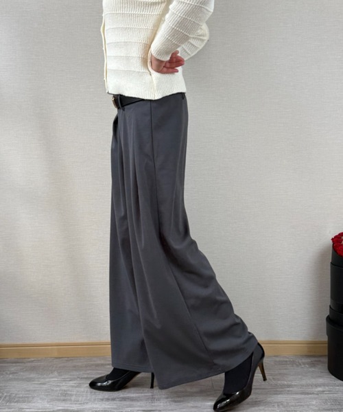 gossip!ロサンゼルス(ゴシップロサンゼルス)の「フロントプリーツ ワイドレッグパンツ(スラックス・レディース・ブラウン/グレー/ブラック・FREE)」の4枚目の写真