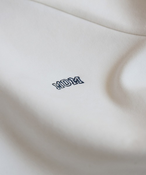 ELFRANK(エルフランク)の「ロゴ刺繍 ラグランスリーブ スウェット トップス プルオーバー 母の日ギフト・自分のご褒美に《着用動画あり》(スウェット・レディース・ブラウン/レッド/オフホワイト/チャコールグレー・M/L)」の11枚目の写真