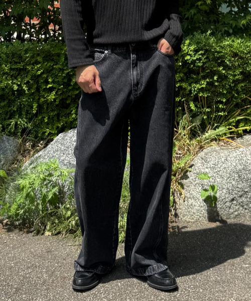 eastserviceshop(イーストサービスショップ)の「Vintage Washed Curved Denim - Black(デニムパンツ・レディース・ブラック・FREE/50/48)」の3枚目の写真