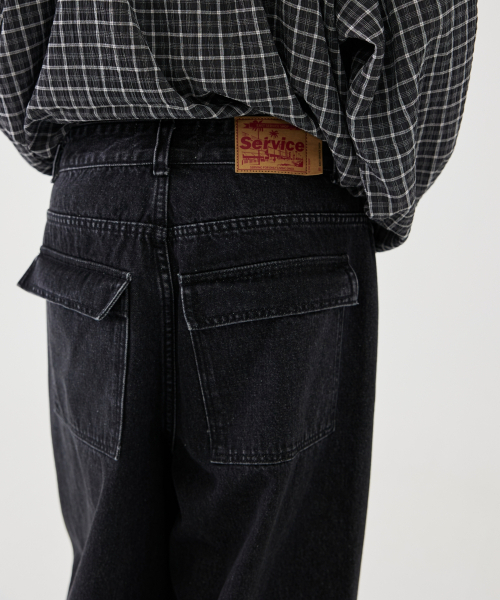 eastserviceshop(イーストサービスショップ)の「Vintage Washed Curved Denim - Black(デニムパンツ・レディース・ブラック・FREE/50/48)」の8枚目の写真