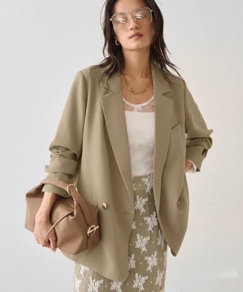 LOUNGEDRESS（ラウンジドレス）の「ダブルクロスジャケット（テーラードジャケット・レディース・ブラック/ベージュ/ネイビー・FREE）」の6枚目の写真