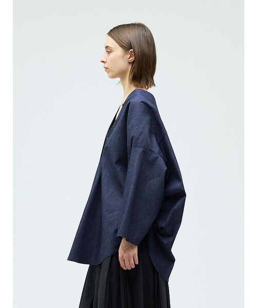 mizuiroind（ミズイロインド）の「mizuiro ind Vネックデニムシャツ（シャツ/ブラウス・レディース・その他1・FREE）」の5枚目の写真