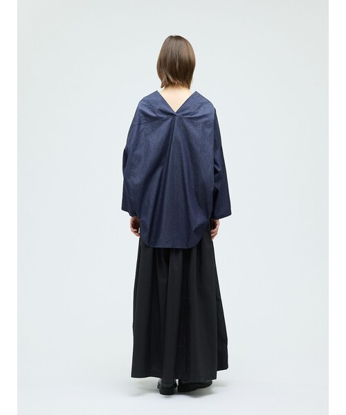 mizuiroind（ミズイロインド）の「mizuiro ind Vネックデニムシャツ（シャツ/ブラウス・レディース・その他1・FREE）」の10枚目の写真