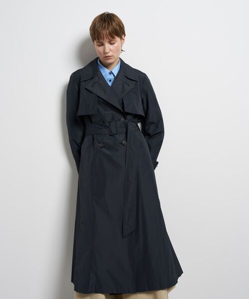 LANVIN en Bleu（ランバンオンブルー）の「シルクシャンブレータフタトレンチコート（その他アウター・レディース・ネイビー/キャメル・38/36）」の2枚目の写真