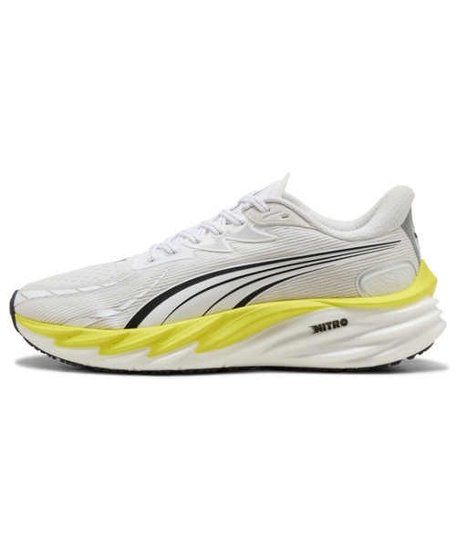 PUMA(プーマ)の「PUMA プーマ メンズ ヴェロシティ ニトロ 4 AP ランニングシューズ(スニーカー・メンズ・ホワイト系その他/グレー系その他・27.5cm/28.0cm/28.5cm/26.0cm/26.5cm/27.0cm/29.0cm/25.0cm/25.5cm/29.5cm/31cm)」の1枚目の写真