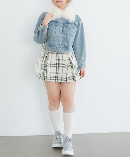 MAJESTIC LEGON（マジェスティックレゴン）の「2wayフェイクファーカラーブルゾン（ブルゾン・レディース・ブルー/アイボリー/ベージュ・MEDIUM）」の9枚目の写真