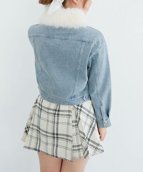 MAJESTIC LEGON（マジェスティックレゴン）の「2wayフェイクファーカラーブルゾン（ブルゾン・レディース・ブルー/アイボリー/ベージュ・MEDIUM）」の14枚目の写真