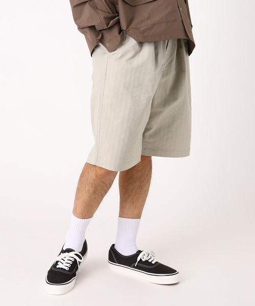 DAIWA PIER39(ダイワピア39)の「TECH EASY SHORTS HERRINGBONE BP-52026(その他パンツ・メンズ・オフホワイト/チャコールグレー・LARGE/MEDIUM/SMALL/X-LARGE)」の3枚目の写真