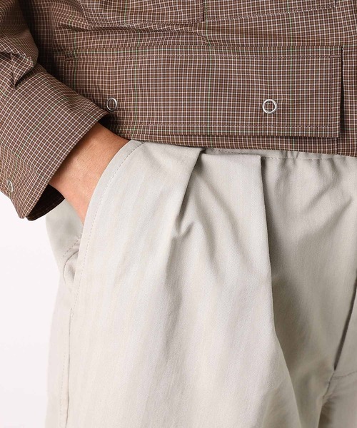 DAIWA PIER39(ダイワピア39)の「TECH EASY SHORTS HERRINGBONE BP-52026(その他パンツ・メンズ・オフホワイト/チャコールグレー・LARGE/MEDIUM/SMALL/X-LARGE)」の6枚目の写真