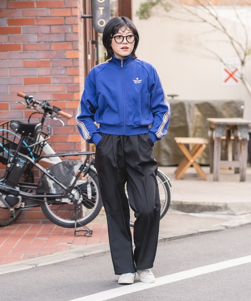 CONVERSE(コンバース)の「【CONVERSE/コンバース】【最旬トラックジャケット】ラインスリーブジャケット トリコット素材 スポーツMIX(ジャージ・レディース・グレー/アイボリー/ブラック/ブルー・LARGE/MEDIUM)」の5枚目の写真