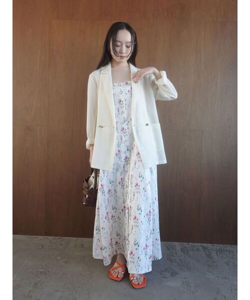 LAGUNAMOON(ラグナムーン)の「フロントボタンデザインフロ-ラルプリントサテンキャミワンピース(ワンピース・レディース・ネイビー/ホワイト・MEDIUM/SMALL)」の15枚目の写真