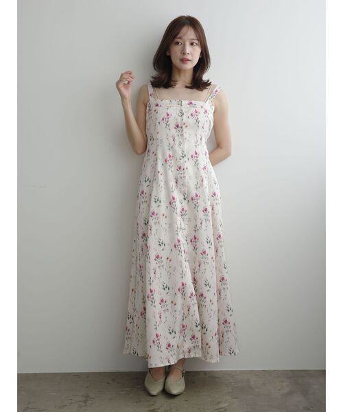 LAGUNAMOON(ラグナムーン)の「フロントボタンデザインフロ-ラルプリントサテンキャミワンピース(ワンピース・レディース・ネイビー/ホワイト・MEDIUM/SMALL)」の18枚目の写真