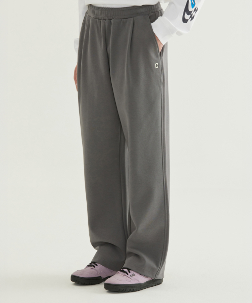 COVERNAT(カバーナット)の「Cロゴセミワイドスウェットパンツブラック(スウェットパンツ・レディース・その他・SMALL/MEDIUM/LARGE/X-LARGE/XX-LARGE/X-SMALL)」の6枚目の写真