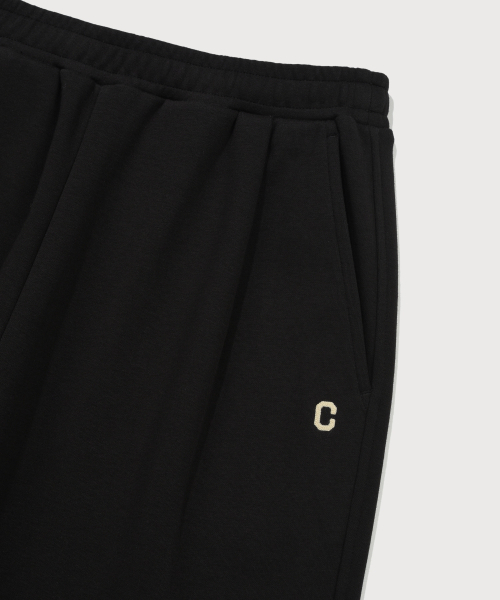 COVERNAT(カバーナット)の「Cロゴセミワイドスウェットパンツブラック(スウェットパンツ・レディース・その他・SMALL/MEDIUM/LARGE/X-LARGE/XX-LARGE/X-SMALL)」の4枚目の写真