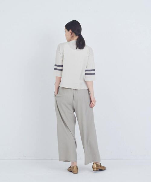 ADIEU TRISTESSE(アデュートリステス)の「ペーパーポリエステルライン入りニット(ニット/セーター・レディース・グレイッシュベージュ/ピンク/ネイビー・FREE)」の6枚目の写真