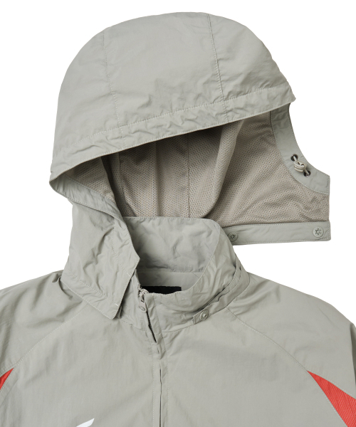 PHYPS MOTORCYCLE（フィップスモーターサイクル）の「Nylon 2Way Track Windbreaker Greige（ナイロンジャケット・レディース・その他・SMALL/MEDIUM/LARGE/X-LARGE）」の4枚目の写真