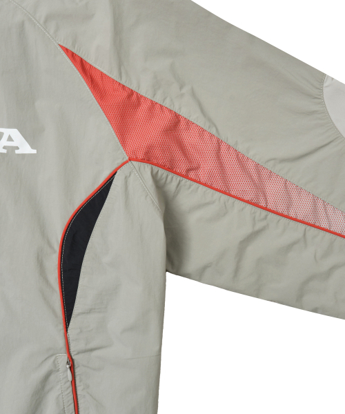 PHYPS MOTORCYCLE（フィップスモーターサイクル）の「Nylon 2Way Track Windbreaker Greige（ナイロンジャケット・レディース・その他・SMALL/MEDIUM/LARGE/X-LARGE）」の5枚目の写真