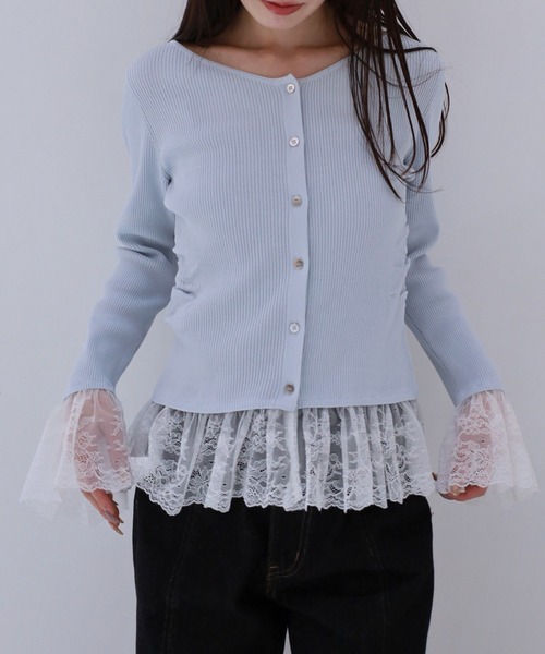 archives(アルシーヴ)の「レースドッキングギャザーニットカーディガン(カーディガン/ボレロ・レディース・ネイビー/オフホワイト/ブルー・MEDIUM)」の1枚目の写真