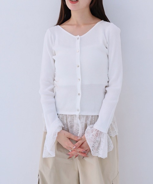 archives(アルシーヴ)の「レースドッキングギャザーニットカーディガン(カーディガン/ボレロ・レディース・ネイビー/オフホワイト/ブルー・MEDIUM)」の16枚目の写真